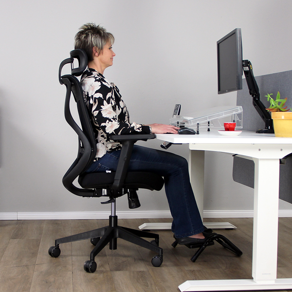 leila ergonomic office chair for short people
